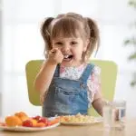 5 Springtime Foods to Promote Healthy Teeth in Kids